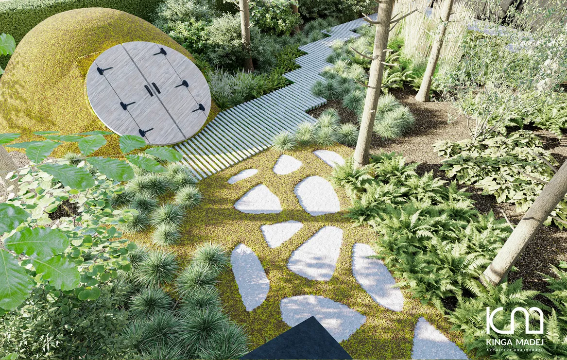 Hobbit house spiżarka ogrodowa. Ścieżka z kostki z hydrofugą, nasadzenia leśne.